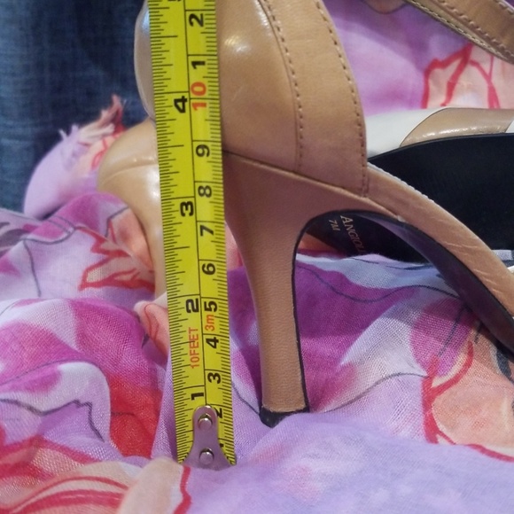 Enzo Angiolini Heels - Picture 7 of 8